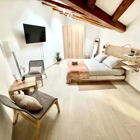 Perfect Apartment *